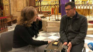 Momento de la entrevista con Pepe López en la Iglesia...