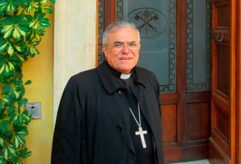 El obispo de Córdoba nos dice que la Navidad es tiempo de austeridad