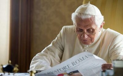 Gänswein sobre la buena salud de Benedicto: «Su cabeza funciona perfectamente», reza y toca el piano