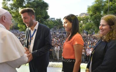 Papa Francisco: ¡Jóvenes, al Señor no se le escucha estando en un sillón!