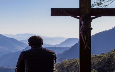 Junto a la cruz de JesúsSer Cristo Día a Día