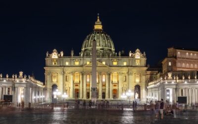 ¿Qué lugar ocupa la Iglesia en la sociedad?José Fernando Juan