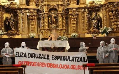 Irrumpen unos enmascarados en plena Misa en una iglesia vascaSin Autor