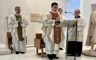 De la Infantería de Marina al sacerdocioSin Autor