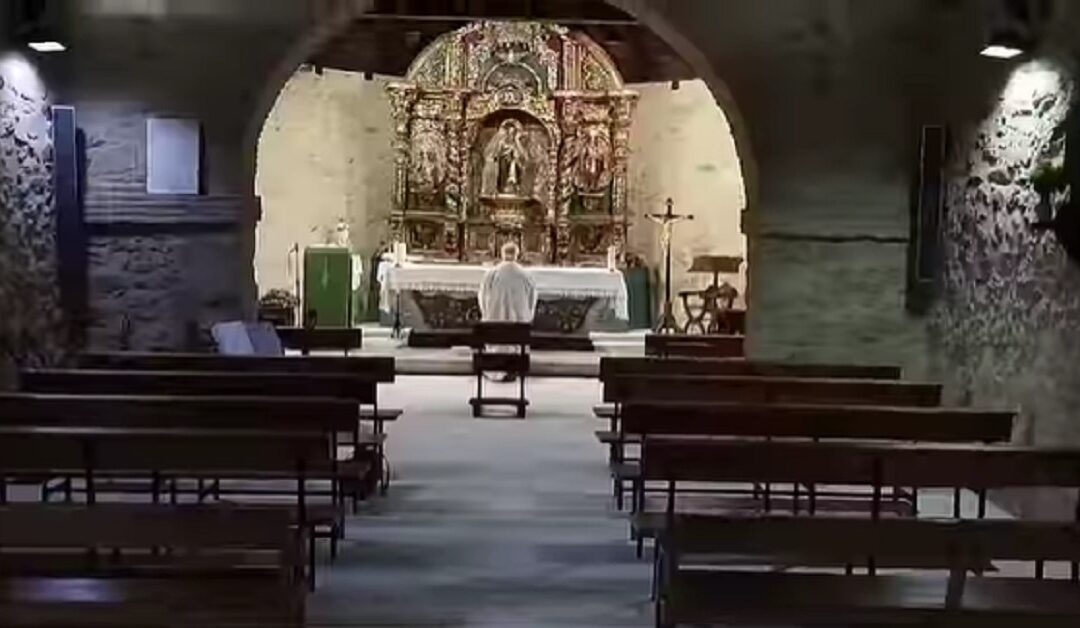 La fe de un sacerdote de puebloSin Autor