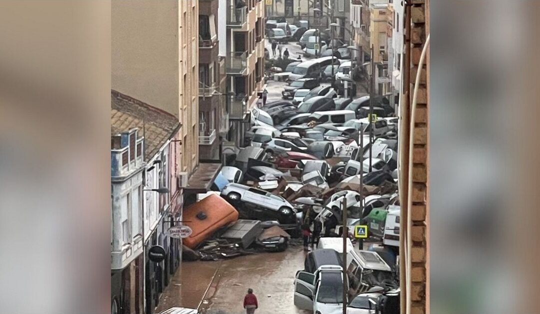 Cáritas: Un Año de Acompañamiento Tras la DANASin Autor