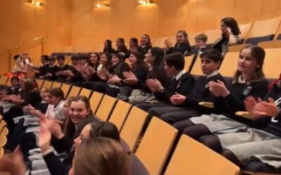 «Los Pequeños» | Colegio El Pinar ft LuispoSin Autor
