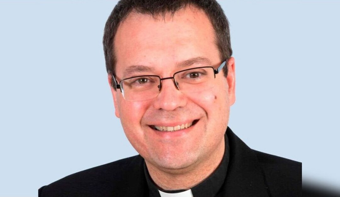 «Clonan» la voz del Obispo de Segovia para estafarSin Autor
