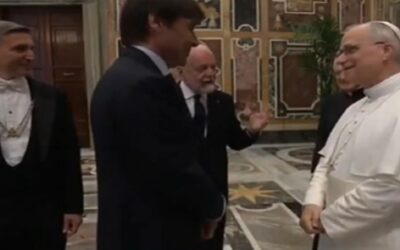 Histórica Audiencia Papal del Napoli con Antonio ConteSin Autor