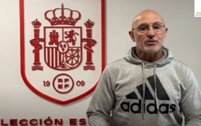 Luis de la Fuente anima a estudiar religión católicaSin Autor