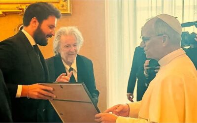 El Papa recibe a Al PacinoSin Autor