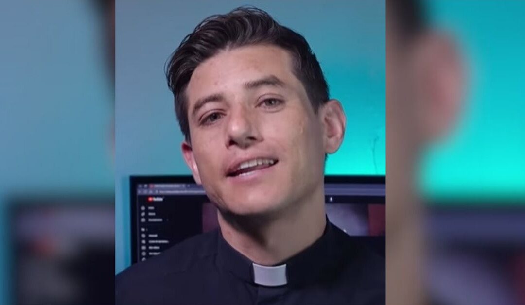 P. Heriberto García: La fe en la era digitalSin Autor