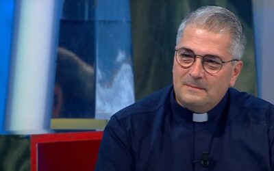 Del punk a la fe: la vocación del padre GranieriSin Autor