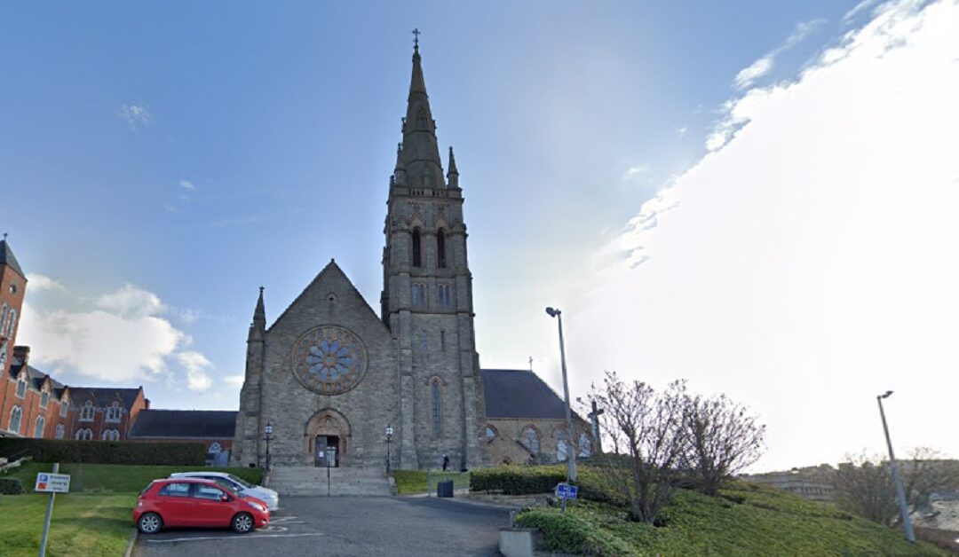 Sacerdote Atacado Brutalmente en IrlandaSin Autor