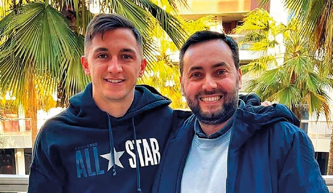 Conoce a Manu, un miembro de nuestro equipoSin Autor