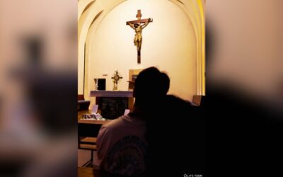 Lo que Dios ha hecho en la vida de Ali y NicoSin Autor