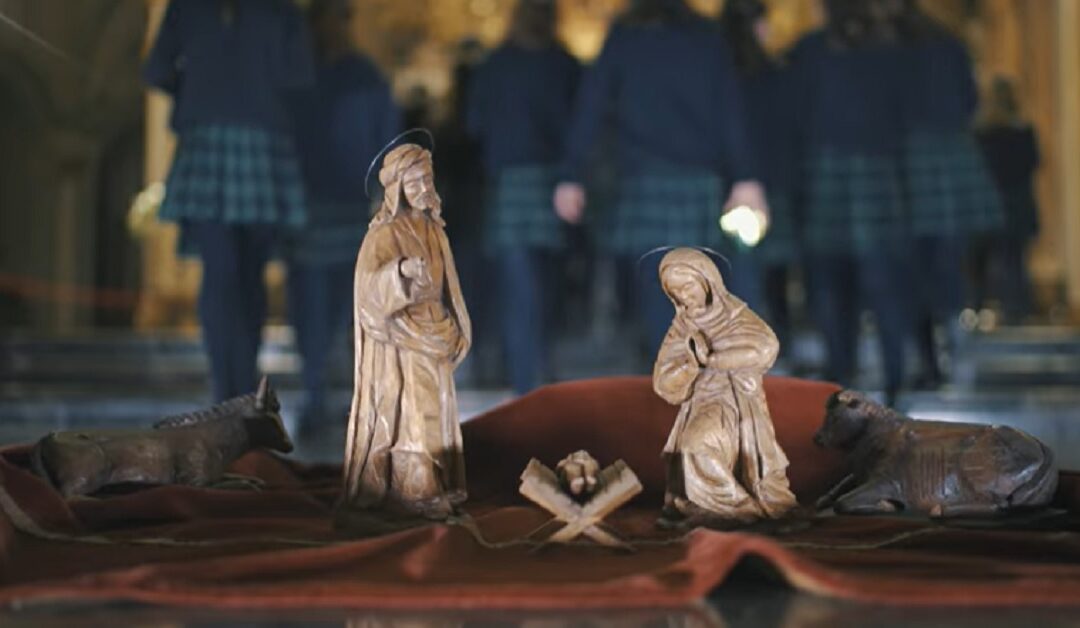 🎶🎄»Luces de Belén». Colegio GuadalaviarSin Autor