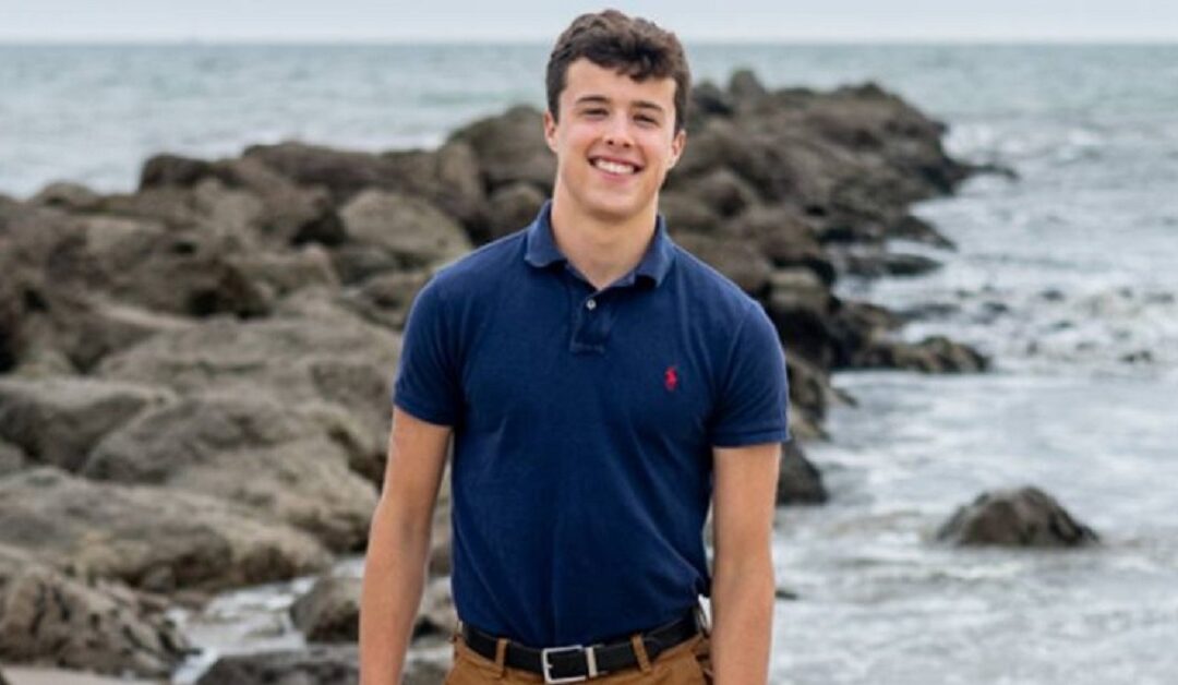 Joseph pasó su última noche de vida ante el SagrarioSin Autor