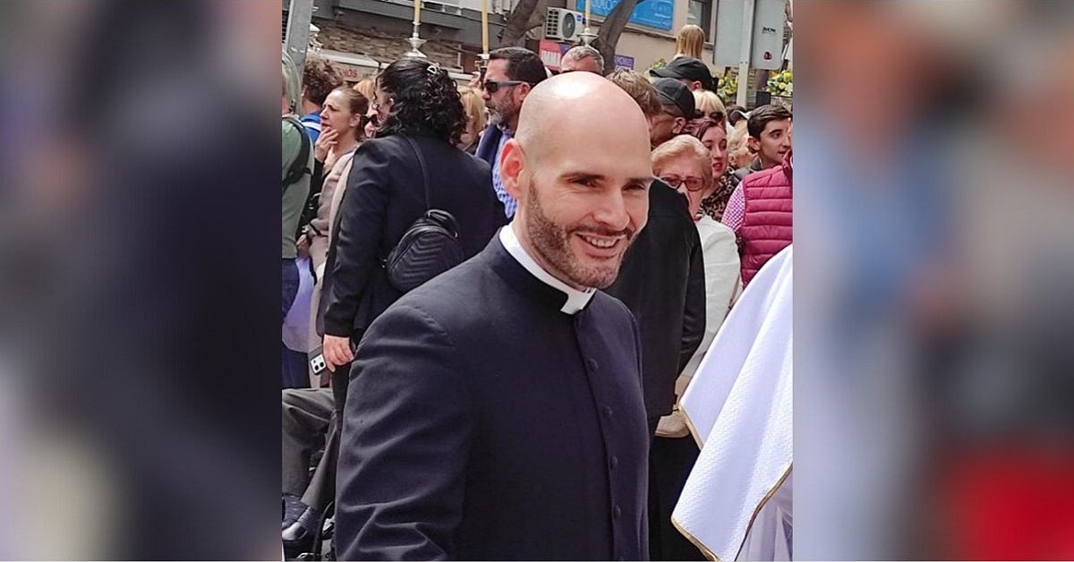 Carlos María Fortes García.