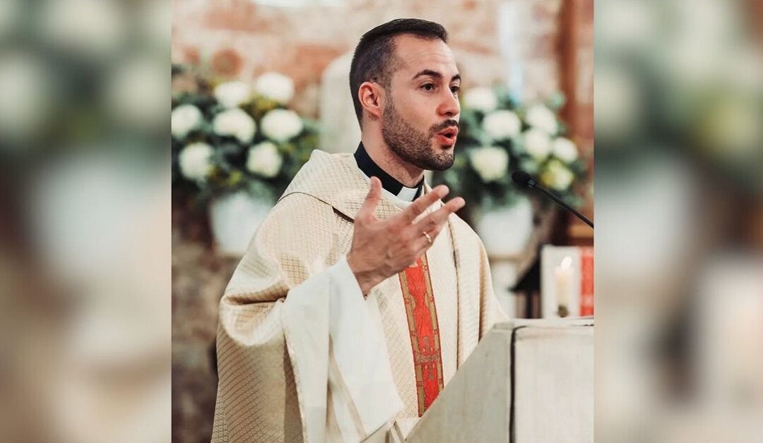 Soy muy feliz siendo sacerdoteSin Autor