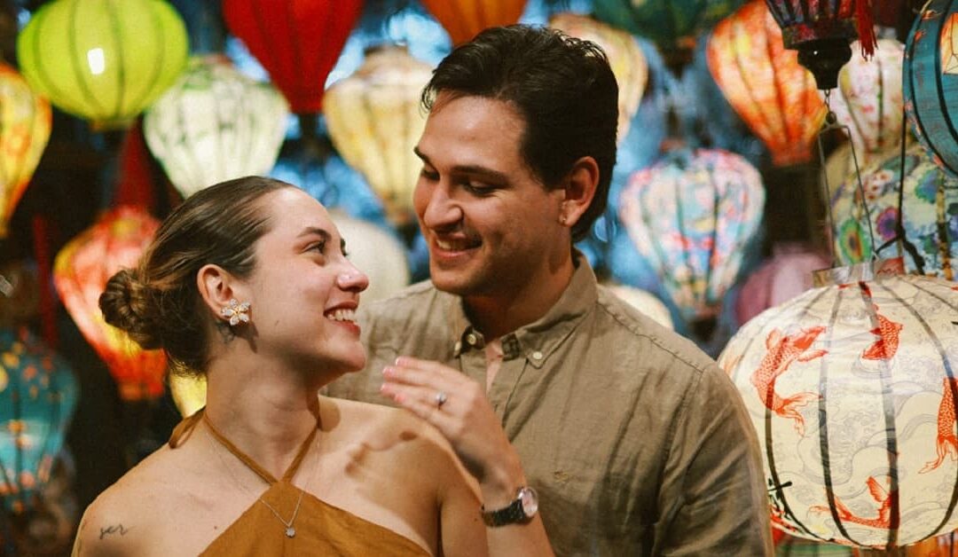 El cambio en la mirada: “el que mira a una mujer deseándola…”Sin Autor