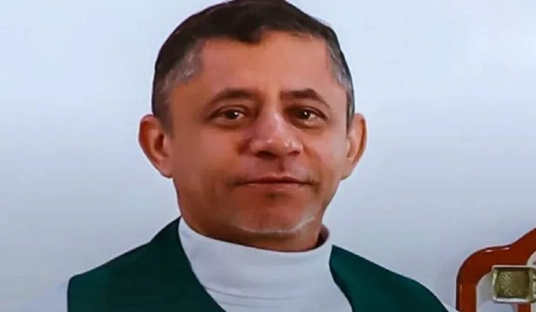 Sacerdote acusado por decir que «el hombre es hombre y la mujer es mujer»Sin Autor